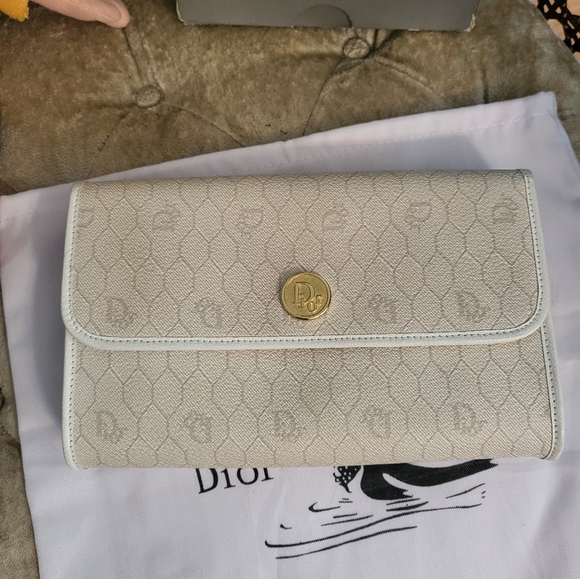 (SOLD)RARE Authentic Vintage Dior chained shoulder bag - Picture 15 of 17